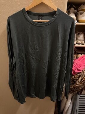 lululemon athletica Fundamental Dark Green Crewneck Long Sleeve Top